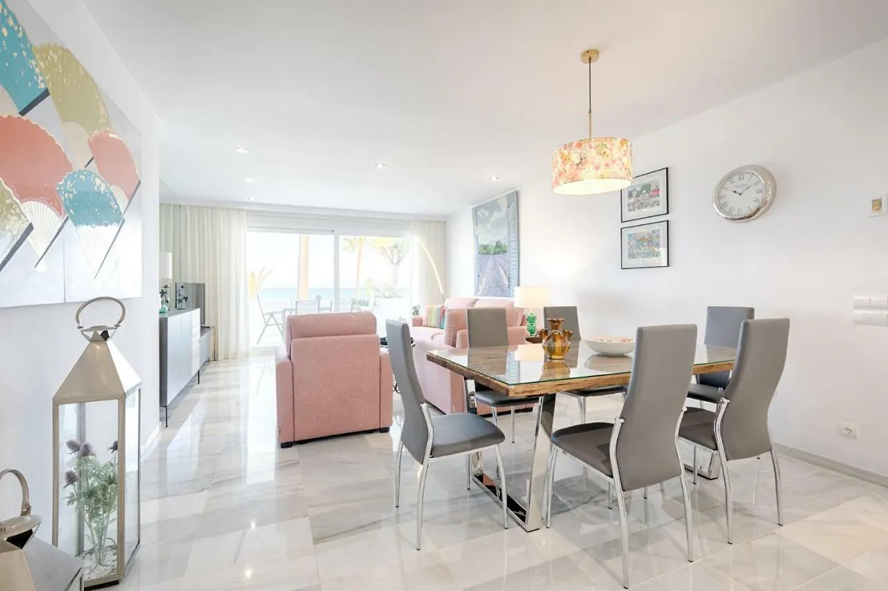 Hanami Alcazaba Beach Front Sea View Estepona Apartamento